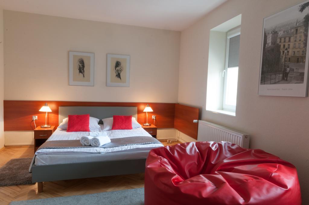 Hotel Komes Skarżysko-Kamienna 외부 사진