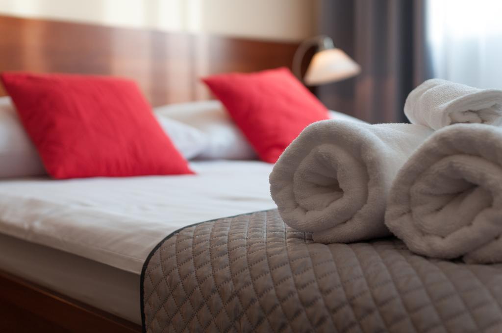 Hotel Komes Skarżysko-Kamienna 외부 사진