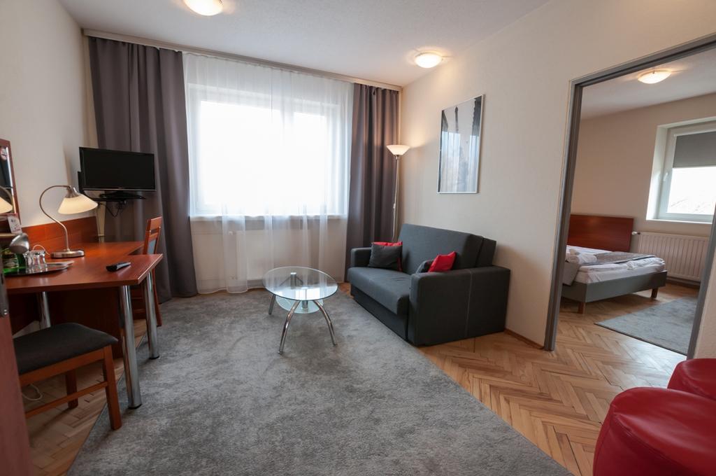 Hotel Komes Skarżysko-Kamienna 외부 사진